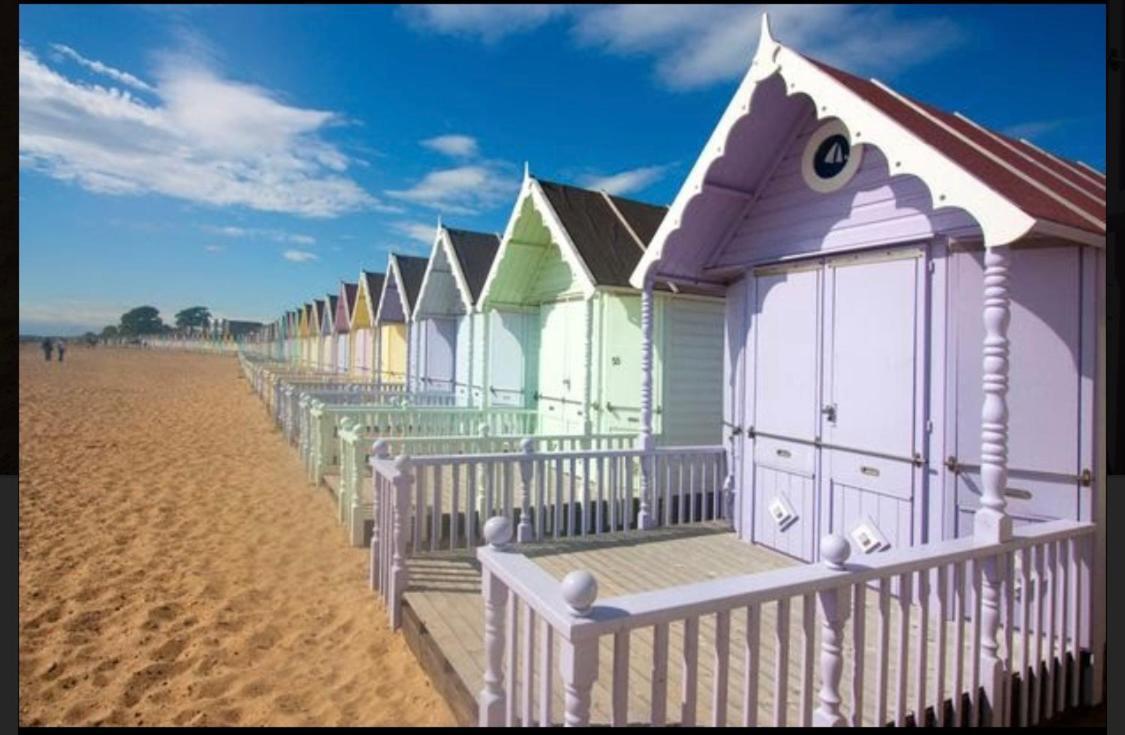 Stylish Inviting 2 Bedroom Caravan With Sea View East Mersea Exterior foto